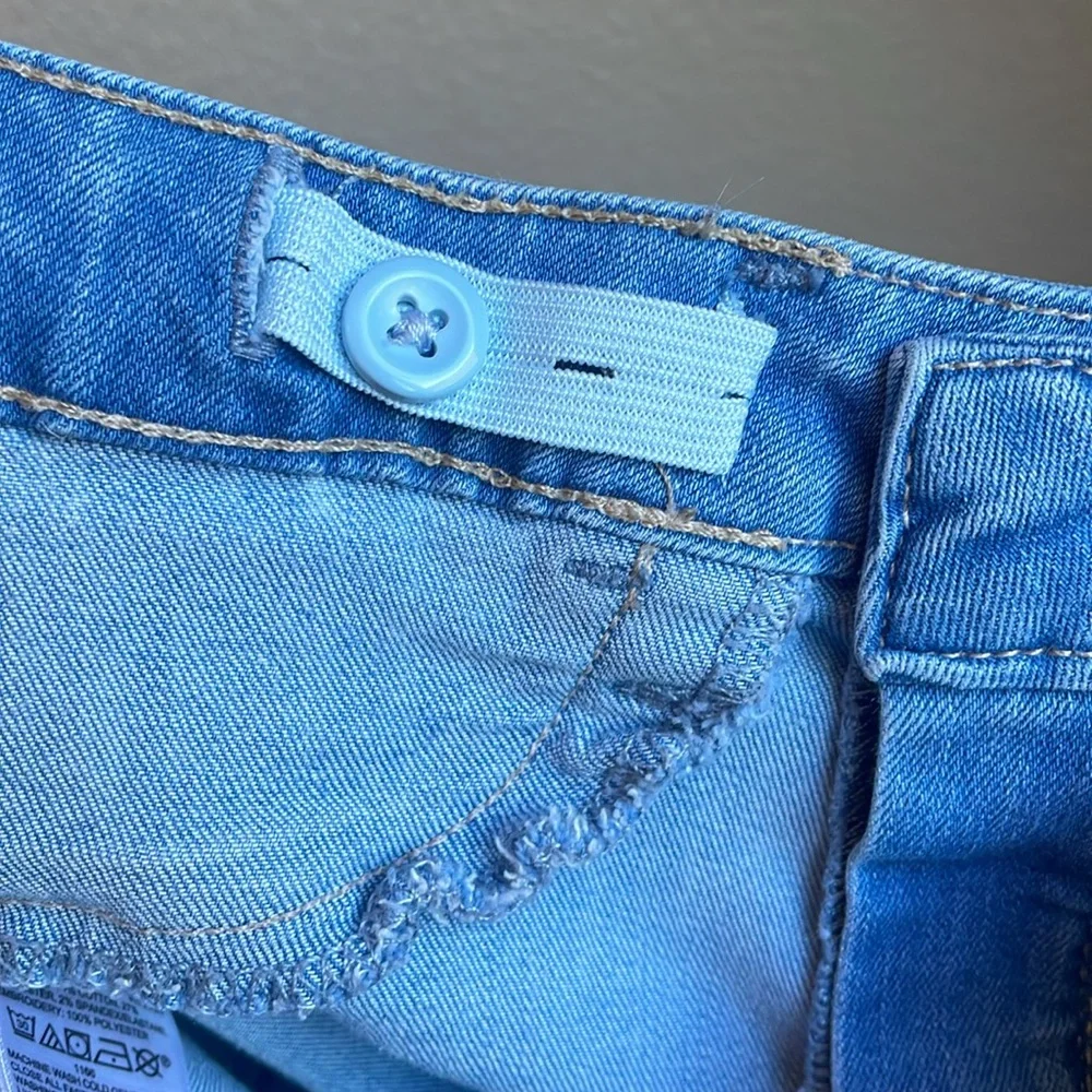 GAP Kids Embroidered Floral Skinny Jeans